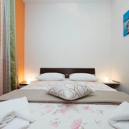 Holiday Home Elijah Creek สปลิท ภายนอก รูปภาพ