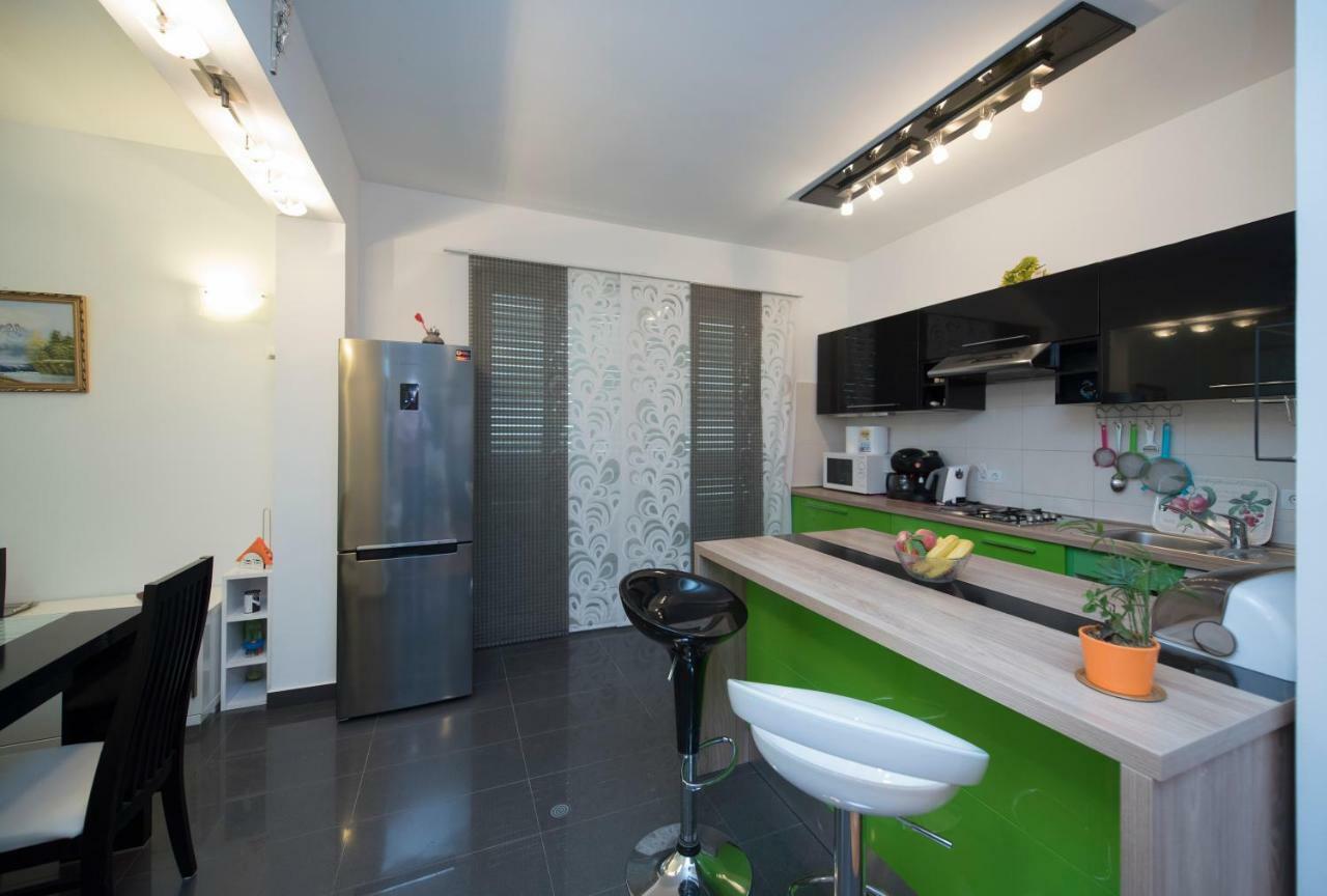 Holiday Home Elijah Creek สปลิท ภายนอก รูปภาพ