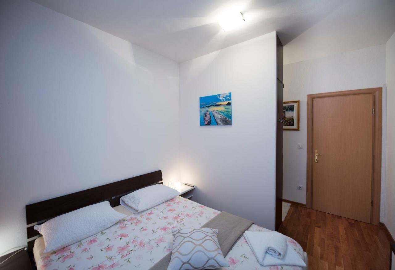 Holiday Home Elijah Creek สปลิท ภายนอก รูปภาพ